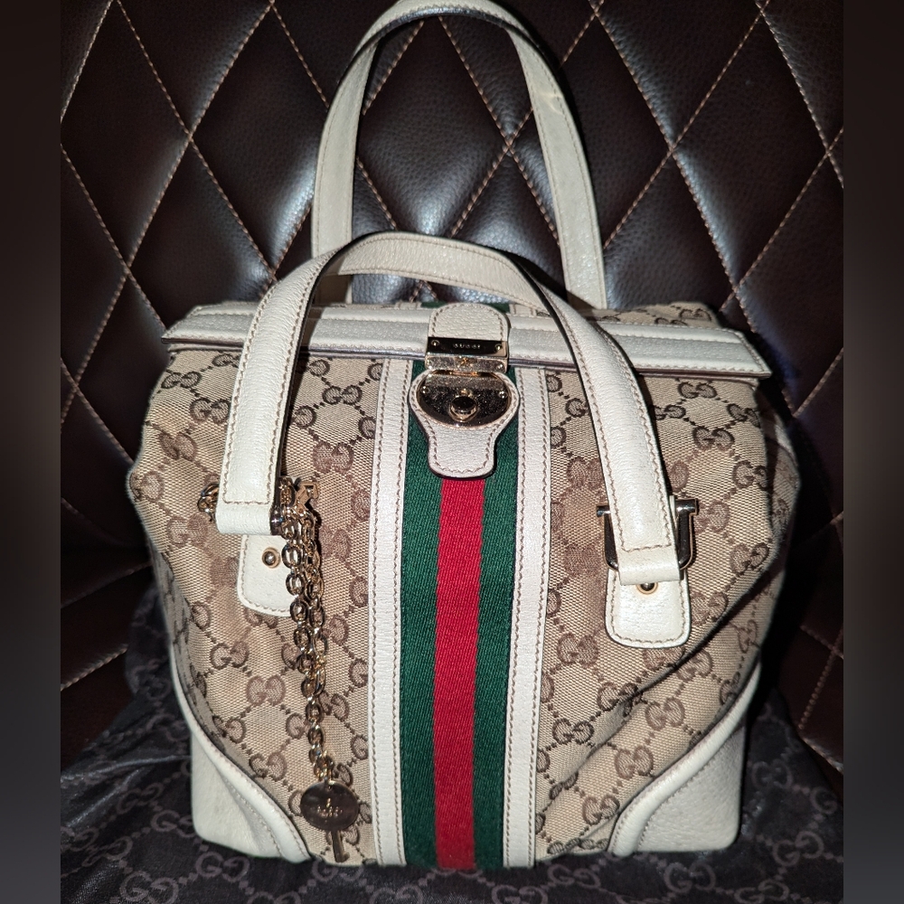 Gucci GG Treasure Boston Bag Vintage Rare Find EXCELLENT Condition,  Authentic